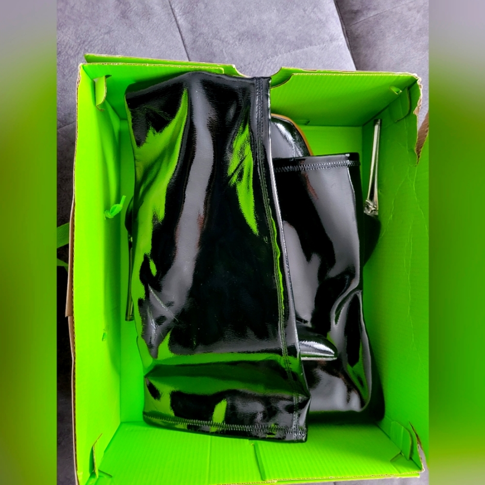 Call it spring 8.5 black thigh high heeled boots
